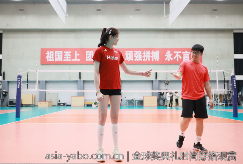 金球奖典礼时尚穿搭观赏
